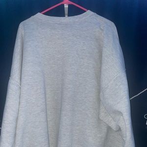 Gray vintage Haynes pull over sweater